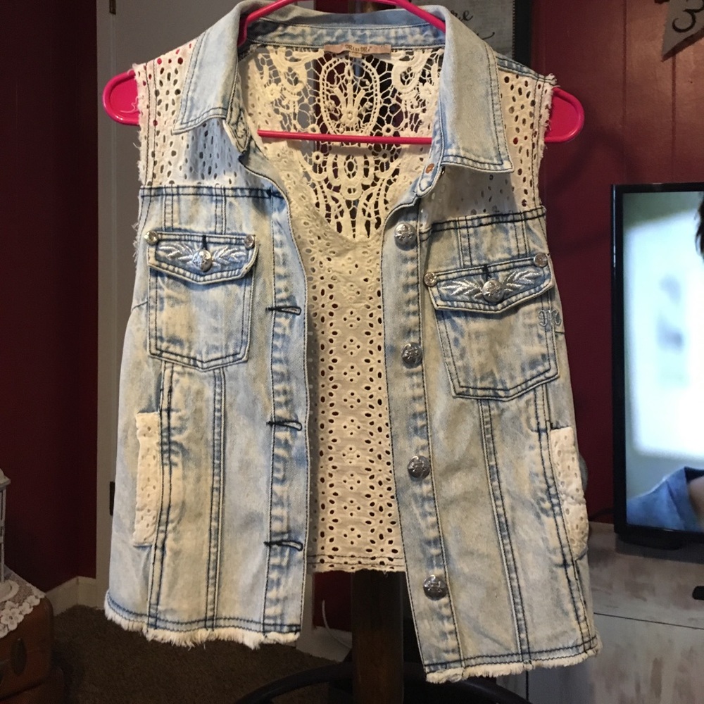 Miss Me vest